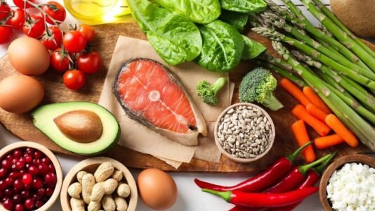 estos-son-los-requisitos-para-que-una-dieta-sea-saludable,-segn-un-nuevo-informe-de-la-oms