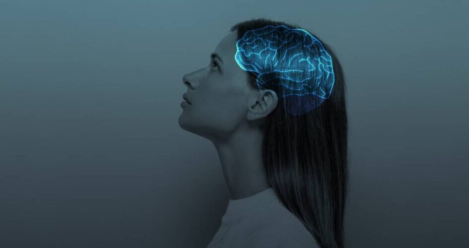 el envejecimiento de nuestro cerebro empieza a los 57 anos