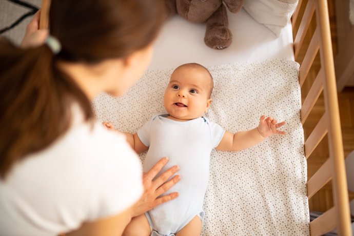 sabias que los balbuceos de tu bebe esconden un secreto sobre su corazon