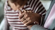 alucinaciones en el parkinson fase avanzada o efecto secundario de la medicacion
