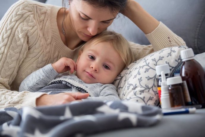 repunta la incidencia general de gripe tras volver a duplicarse los casos pediatricos