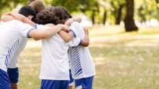 hacer deporte de en la infancia retrasa la edad de inicio del tabaco