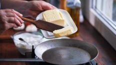 ni mantequilla ni margarina este el liquido vegetal mas saludable a la hora de cocinar