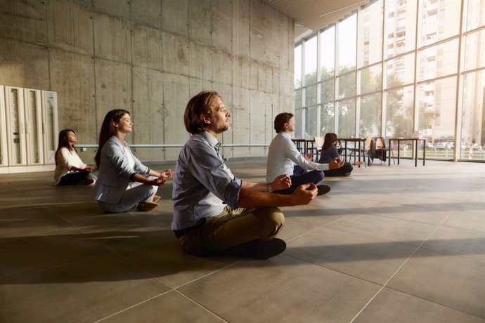 analizan las 5 practicas mas espirituales y descubren cual es la mas aburrida