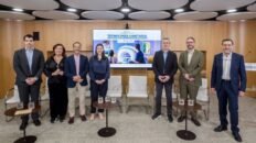 el 94 de espanoles cree que la tecnologia ayuda a mejorar su experiencia en el sistema sanitario