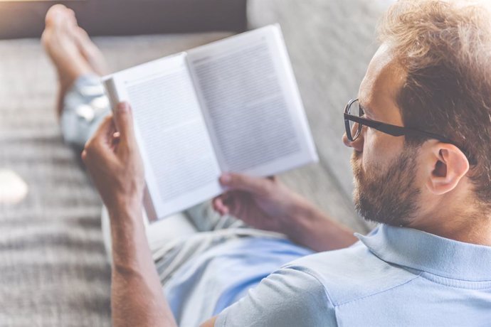 la regla 20 20 20 y otros habitos para disfrutar de la lectura sin perjudicar la vista