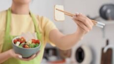 las senales del cuerpo ayudan a tomar decisiones mas acertadas en dilemas morales