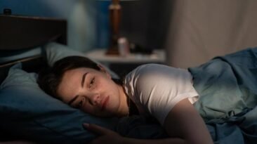 perdida de sueno a nivel mundial hasta 17 noches menos al ano