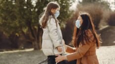 leccion tras la covid los ninos aprenden palabras aunque se les hable con mascarilla