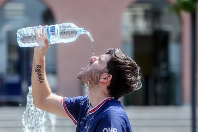 el 90 por ciento de la poblacion considera el calor extremo como un riesgo grave para la salud