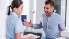 sanidad registra mas de 17000 agresiones a sanitarios en 2024 un 16 mas que el ano anterior
