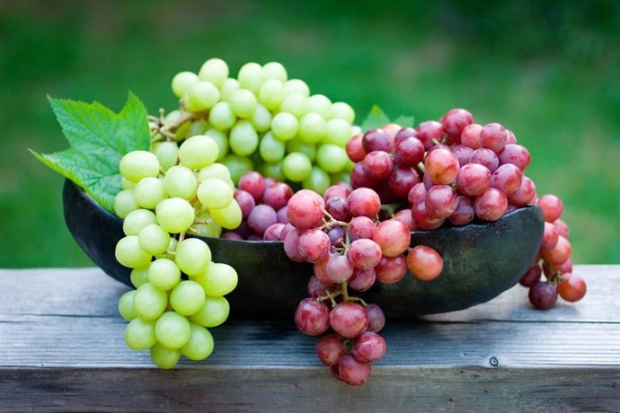las uvas otro superalimento mas de 1600 compuestos las colocan en lo mas alto