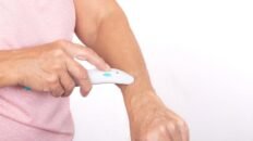 funcionan realmente los sticks o productos postpicaduras que prometen aliviar el picor